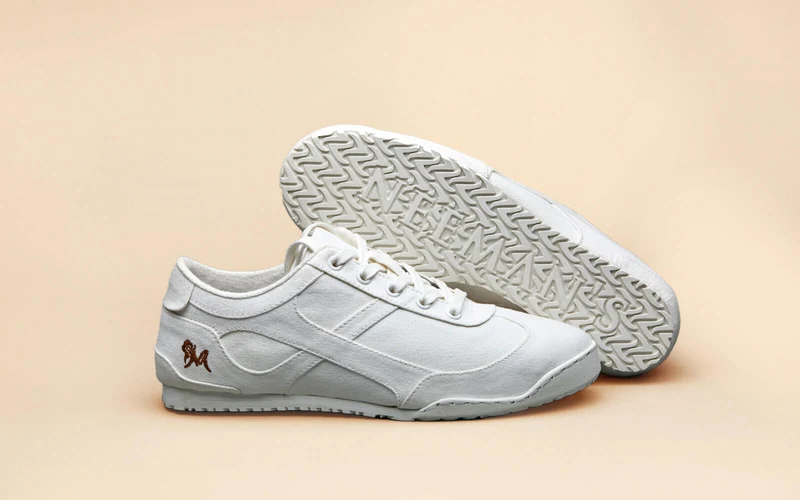 SNEAKER - Image 3